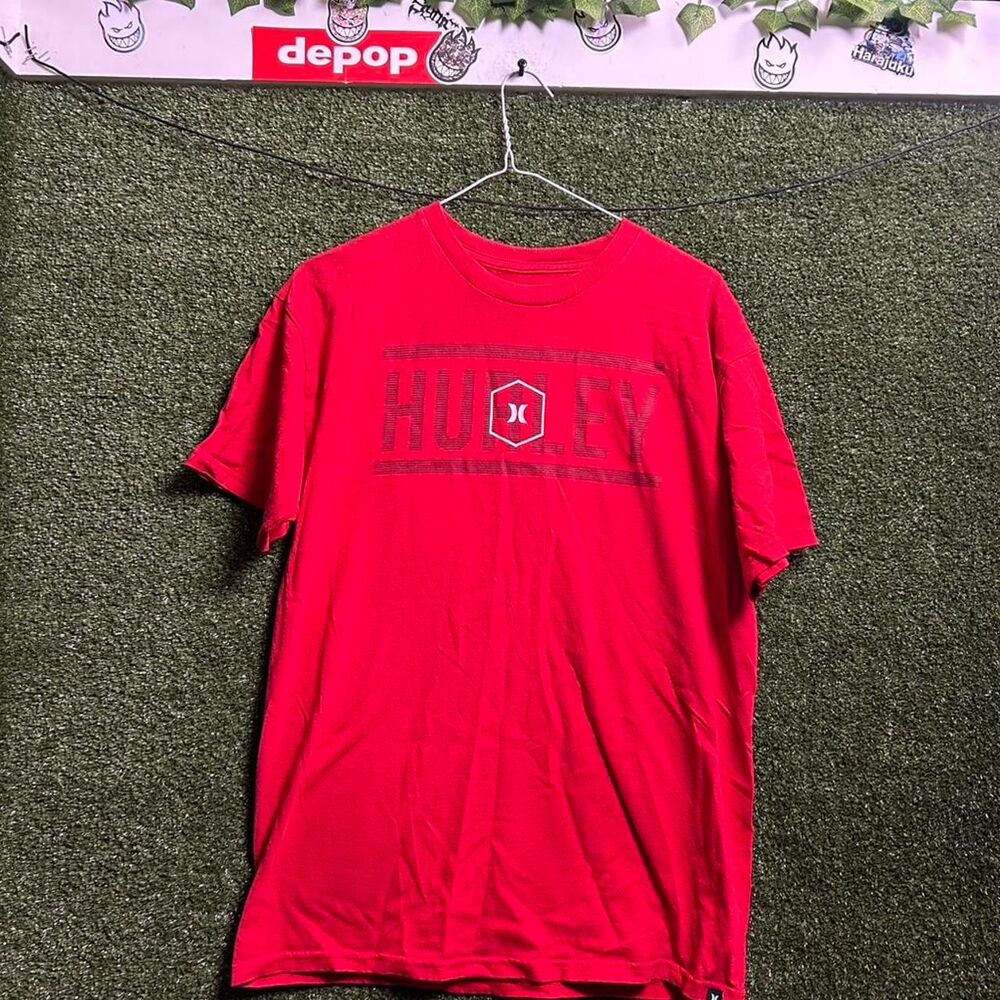 Hurley Men's Red T-shirt